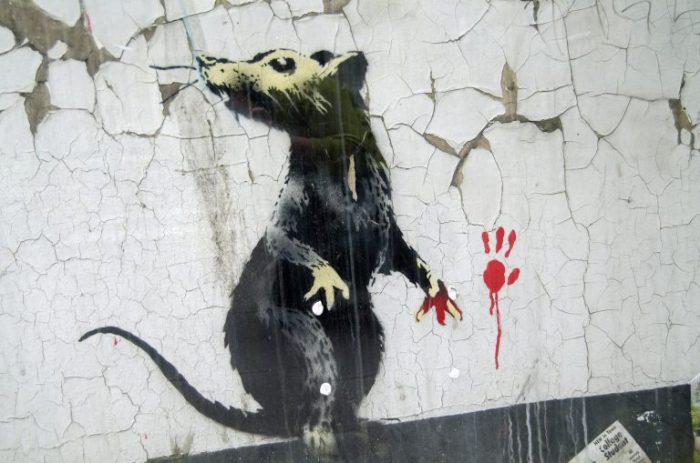 Mural tema binatang karya banksy hiasi penjuru london apa maknanya