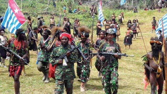 Aparat bebaskan pekerja yang disandera opm di puncak papua tengah