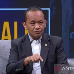 Bahlil soal peluang jadi calon tunggal ketum golkar nanti kita lihat