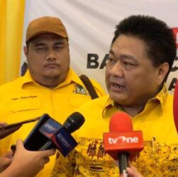 Ridwan hisjam daftar bacalon ketum golkar