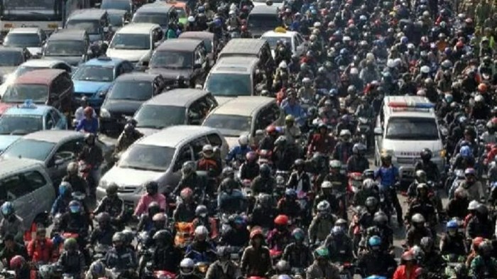 Macet horor di puncak berakhir arus lalin kembali lancar