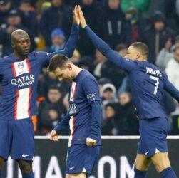 PADANG MEDIA - Marseille Vs PSG: Les Parisiens Menangkan Le Classique 3-0