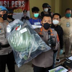 Perampok sekeluarga hingga tewaskan suami di bogor bawa kabur mobil korban