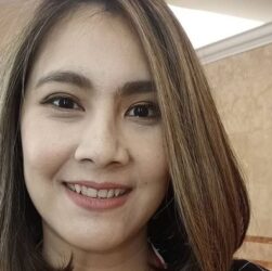 Profil Isyana Bagoes Oka, Wakil Menteri Kependudukan dan