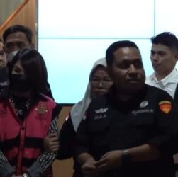 Ekspresi helena lim saat sidang lanjutan korupsi timah