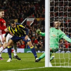 CHUTOGEL - Hasil Fenerbahce vs Manchester United: Skor 1-1