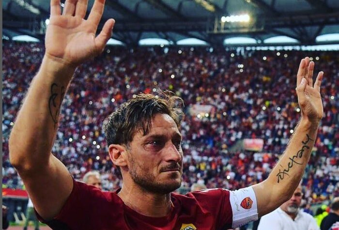 BAZOKABET - Francesco Totti peluang kembali ke dunia sepak bola