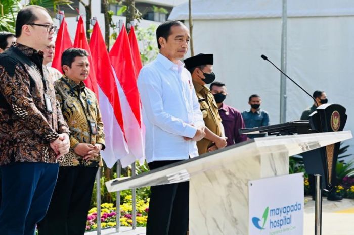 Jokowi di konsolidasi kpu saya tahu yang ditunggu bukan presiden