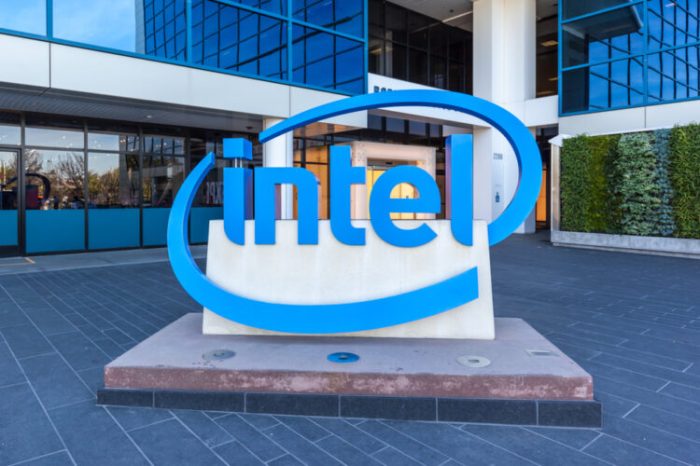 Duh intel digugat pemegang saham karena kondisinya terpuruk