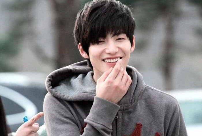 BAZOKABET - Song Jae Rim: Biodata, Karier, dan Film-Film Populer