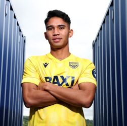 MEDAN CENTER PEDIA - Sejarah! Marselino Ferdinan Masuk Skuad Oxford United vs Hull